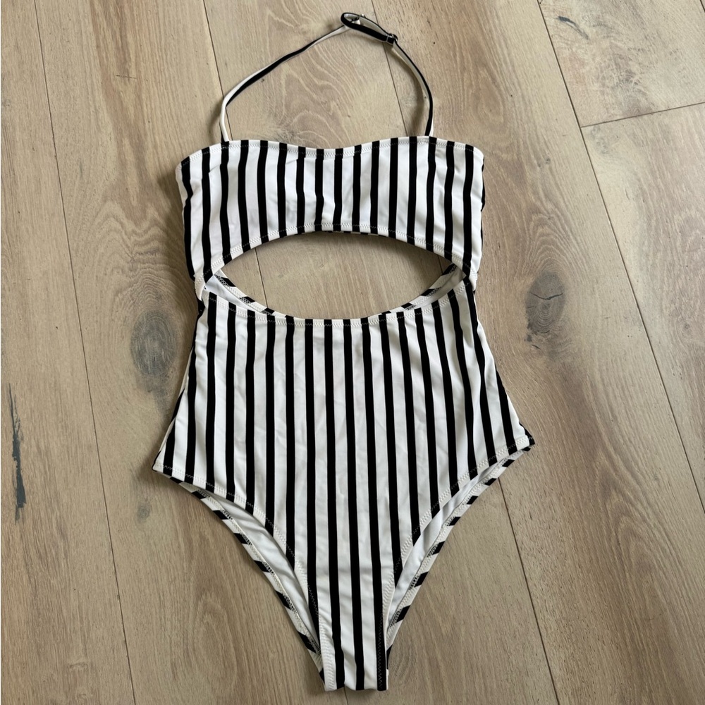 One Piece Stripes Bikini